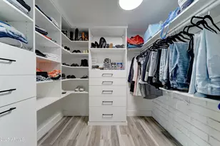 7944 E Vista Dr, Scottsdale, AZ 85250 - Photo 17