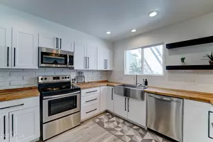 7944 E Vista Dr, Scottsdale, AZ 85250 - Photo 9