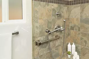 4335 E Betty Elyse Ln, Phoenix, AZ 85032 - Photo 19