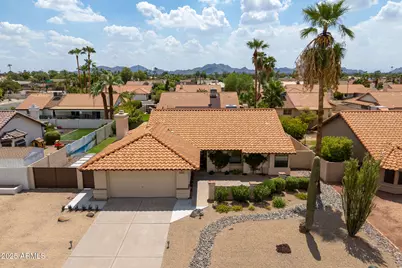 4335 E Betty Elyse Lane, Phoenix, AZ 85032 - Photo 1