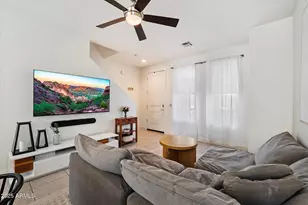 3030 N 38th St, Phoenix, AZ 85018 - Photo 3