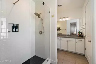 3030 N 38th St, Phoenix, AZ 85018 - Photo 17