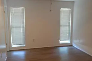 10226 W Gulf Hills Dr, Sun City, AZ 85351 - Photo 9