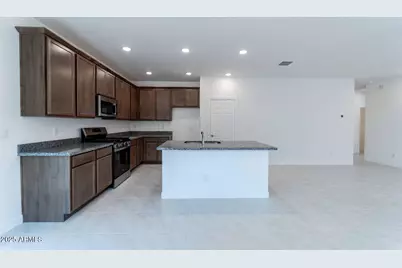 17565 N Bolerno Drive, Maricopa, AZ 85138 - Photo 9