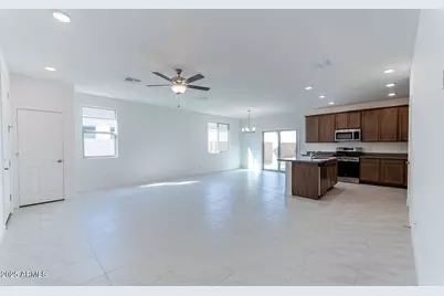 17565 N Bolerno Drive, Maricopa, AZ 85138 - Photo 3