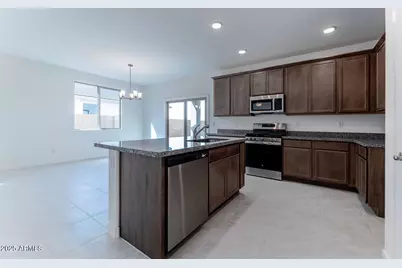 17565 N Bolerno Drive, Maricopa, AZ 85138 - Photo 7