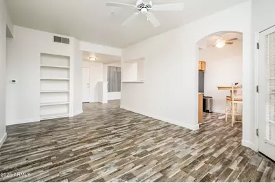 14950 W Mountain View Boulevard #6206, Surprise, AZ 85374 - Photo 11