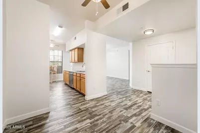 14950 W Mountain View Boulevard #6206, Surprise, AZ 85374 - Photo 7