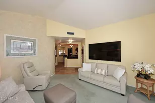 359 W Brisa Dr, Gilbert, AZ 85233 - Photo 7