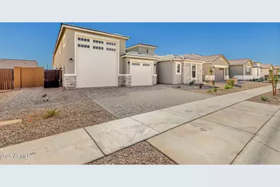 15791 W Desert Hollow Drive, Surprise, AZ 85387 - Photo 31