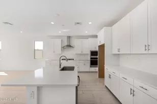 15791 W Desert Hollow Dr, Surprise, AZ 85387 - Photo 5