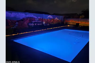 1325 E Branham Lane, Phoenix, AZ 85042 - Photo 1