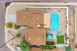 8602 E Mitchell Dr, Scottsdale, AZ 85251 - Photo 35