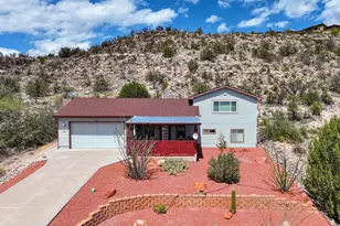 5895 N Bentley Dr, Rimrock, AZ 86335 - Photo 1