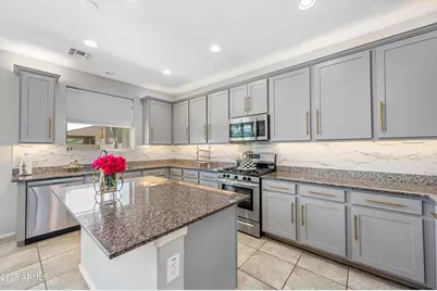 25218 N 143rd Lane, Surprise, AZ 85387 - Photo 15