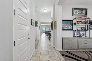 25244 N 69th Ave, Peoria, AZ 85383 - Photo 11