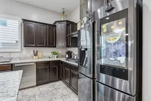 25244 N 69th Ave, Peoria, AZ 85383 - Photo 13