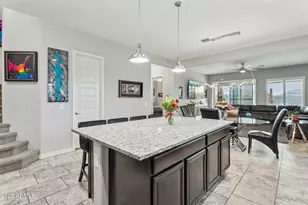 25244 N 69th Ave, Peoria, AZ 85383 - Photo 17