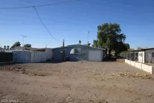 22320 W Scotty Ln, Wittmann, AZ 85361 - Photo 3