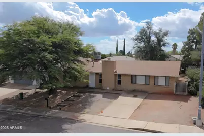 1296 Ocotillo Drive, Sierra Vista, AZ 85635 - Photo 1