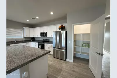 10200 W Catalina Drive, Arizona City, AZ 85123 - Photo 15