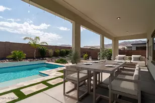 8513 S 22nd Dr, Phoenix, AZ 85041 - Photo 9