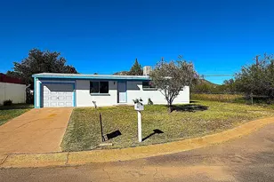 504 Alegre Pl, Bisbee, AZ 85603 - Photo 3