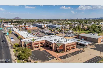 2727 W Glendale Avenue #UL, Phoenix, AZ 85051 - Photo 63