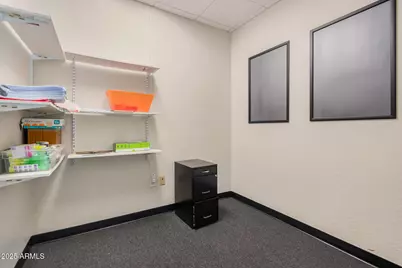 2727 W Glendale Avenue #UL, Phoenix, AZ 85051 - Photo 35