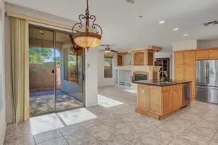 2927 W Plum Hollow Dr, Anthem, AZ 85086 - Photo 11