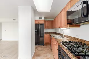 4808 N 24th St, Phoenix, AZ 85016 - Photo 7