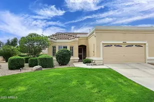 8429 W Oraibi Dr, Peoria, AZ 85382 - Photo 1