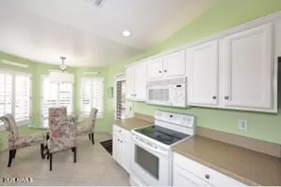 8429 W Oraibi Drive, Peoria, AZ 85382 - Photo 15