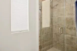 17850 N 68th St, Phoenix, AZ 85054 - Photo 9