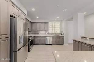 17850 N 68th St, Phoenix, AZ 85054 - Photo 29