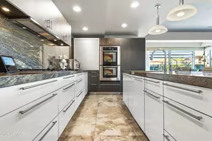 7131 E Rancho Vista Dr, Scottsdale, AZ 85251 - Photo 1