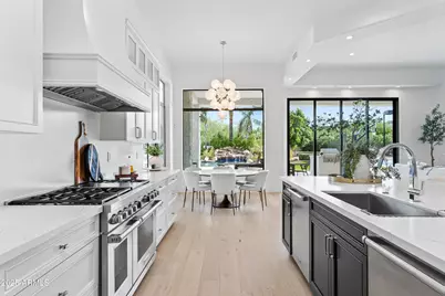 6725 E Belmont Court, Paradise Valley, AZ 85253 - Photo 9