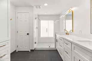 8007 E Del Tesoro Dr, Scottsdale, AZ 85258 - Photo 11