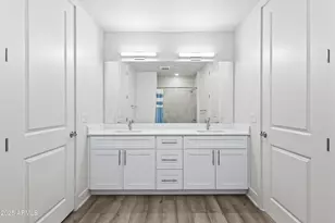 3131 N Central Ave, Phoenix, AZ 85012 - Photo 15