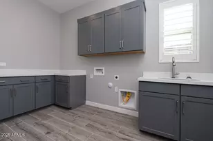 10114 S 38th Ln, Laveen, AZ 85339 - Photo 9