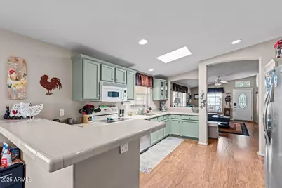 2501 W Wickenburg Way -- #181, Wickenburg, AZ 85390 - Photo 5