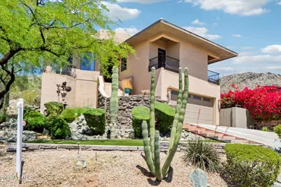 12 E Foothill Drive, Phoenix, AZ 85020 - Photo 3