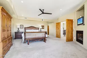 12 E Foothill Dr, Phoenix, AZ 85020 - Photo 19