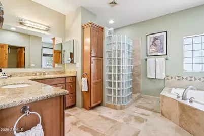 12 E Foothill Drive, Phoenix, AZ 85020 - Photo 23