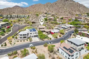 12 E Foothill Dr, Phoenix, AZ 85020 - Photo 59