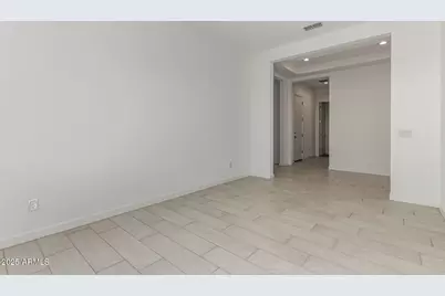 25231 N 157th Drive, Surprise, AZ 85387 - Photo 7