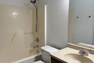 10422 E Bramble Ave, Mesa, AZ 85208 - Photo 11