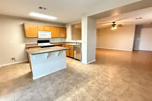 10422 E Bramble Ave, Mesa, AZ 85208 - Photo 5