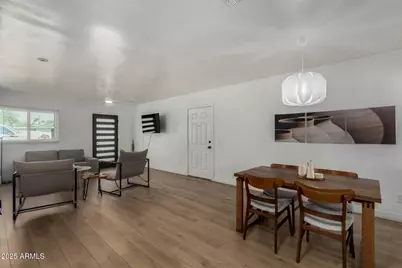 829 W Mitchell Drive, Phoenix, AZ 85013 - Photo 3