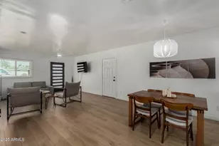 829 W Mitchell Dr, Phoenix, AZ 85013 - Photo 3